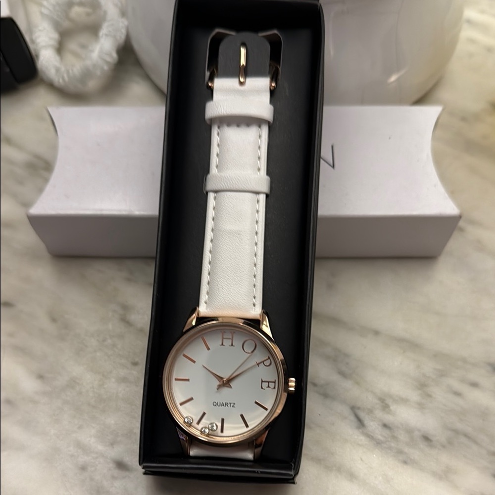 Avon HOPE Sentimental Strap Watch